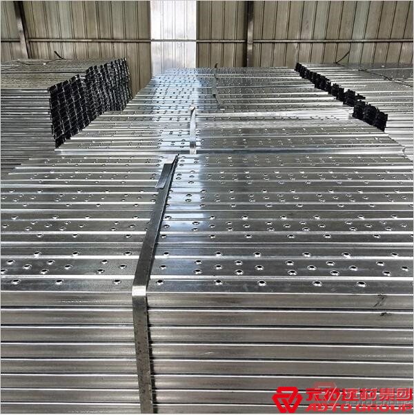 鋼跳板出口需要什么品質(zhì)？鋼跳板使用規(guī)范